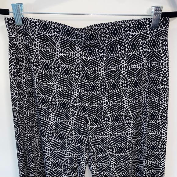 Chaus New York Black & White Elastic Waist Spiderweb Magic Eye Wide Leg Pants M - Picture 2 of 6